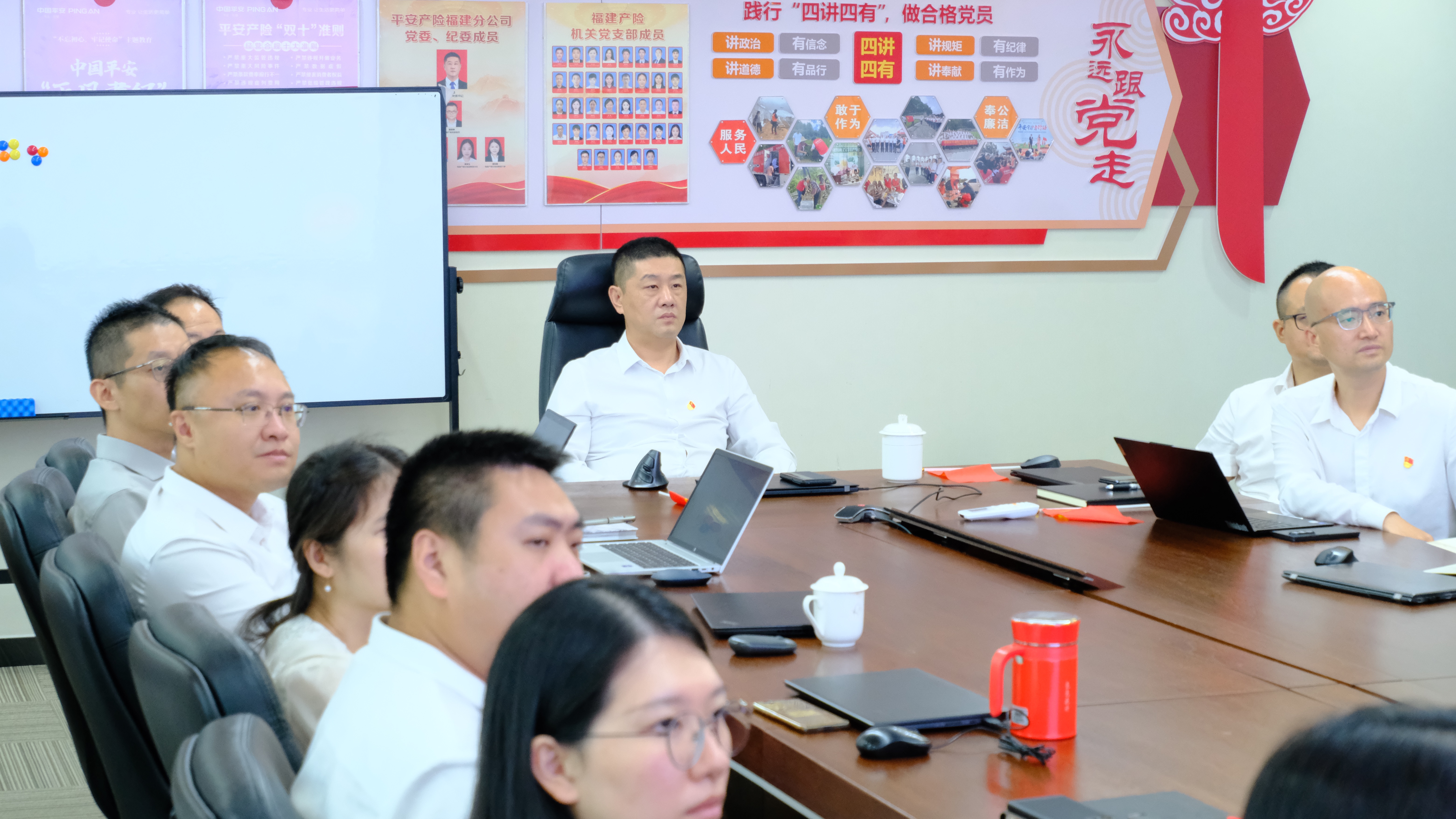 平安产险福建分公司:阅兵观礼 从钢铁方阵激发风险守护共鸣2.png