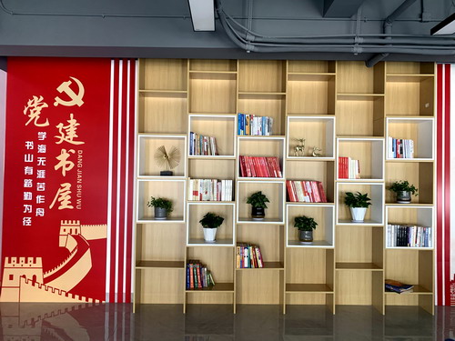 调整大小2022.9.8石狮：喜迎二十大 书香润万家 (3).jpg