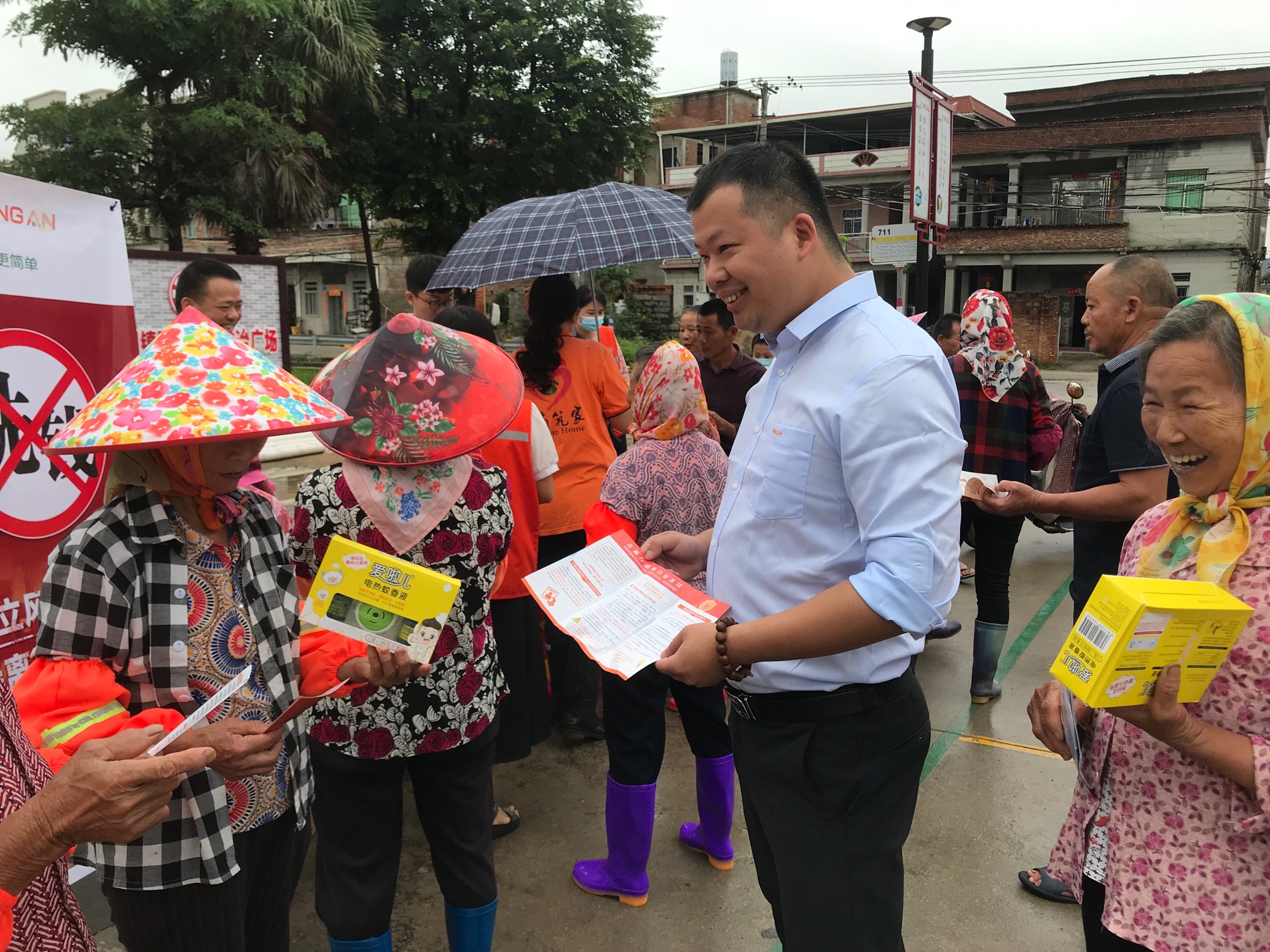 平安产险泉州中心支公司：积极助力群众提升风险防范意识(4).jpg