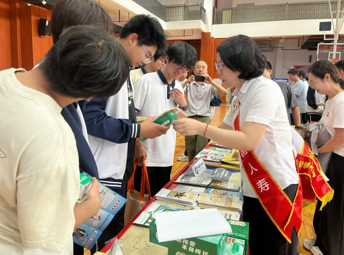 图片1.png