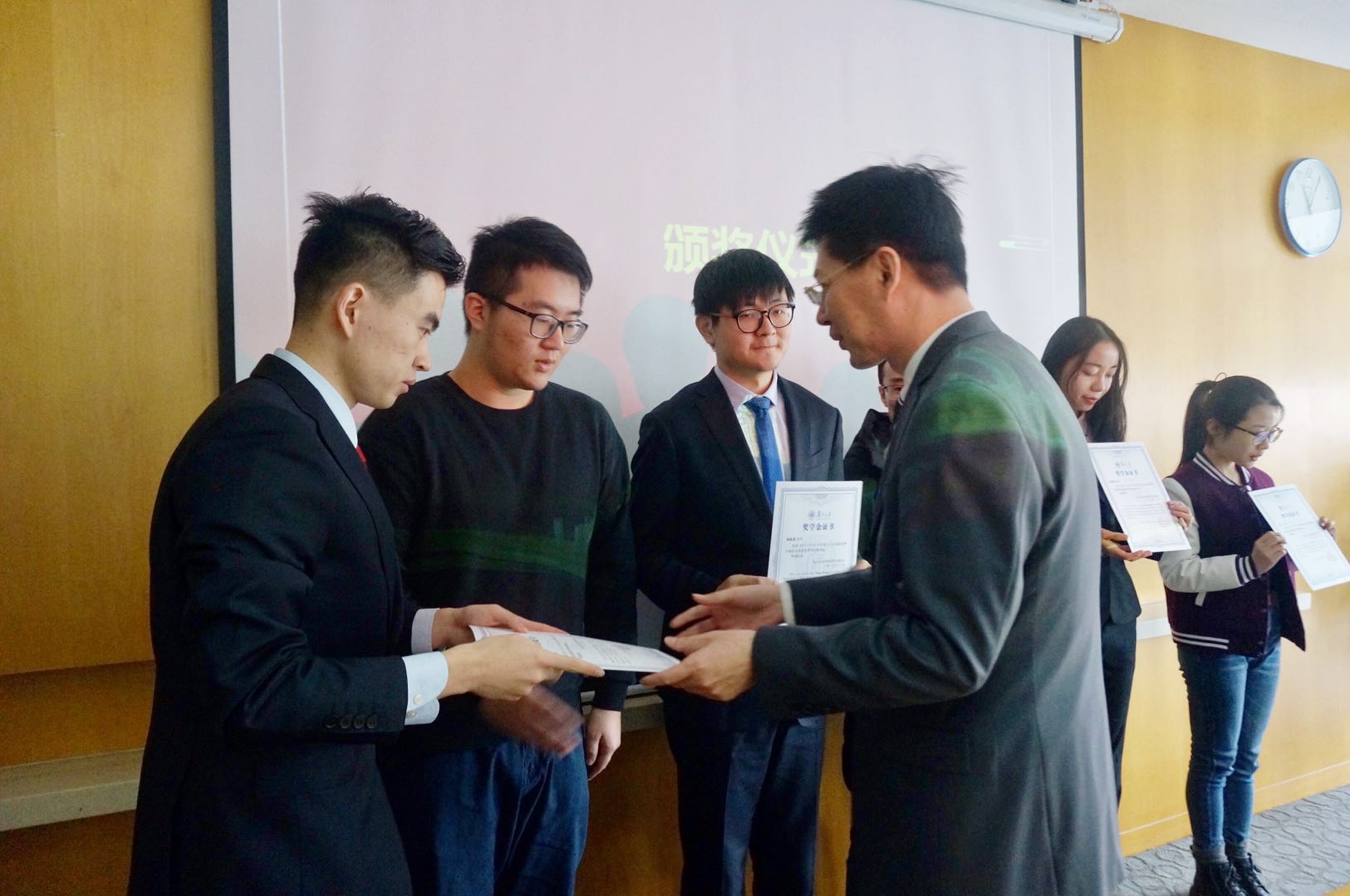 国泰人寿1.jpg