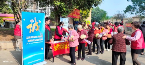中国人寿财险漳州市中心支公司开展2024年“3·15 ”金融消费者权益保护教育系列活动-2.jpg