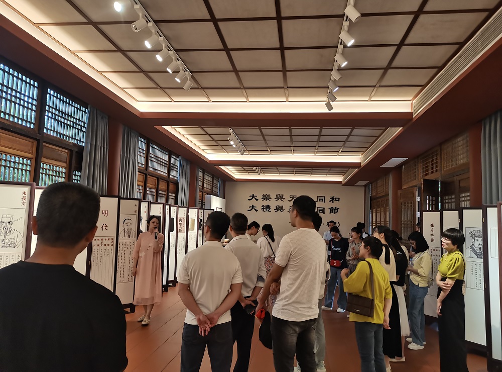 长泰国寿党支部与兴泰小学党支部到廉政教育基地联合开展主题党日活动2.jpg