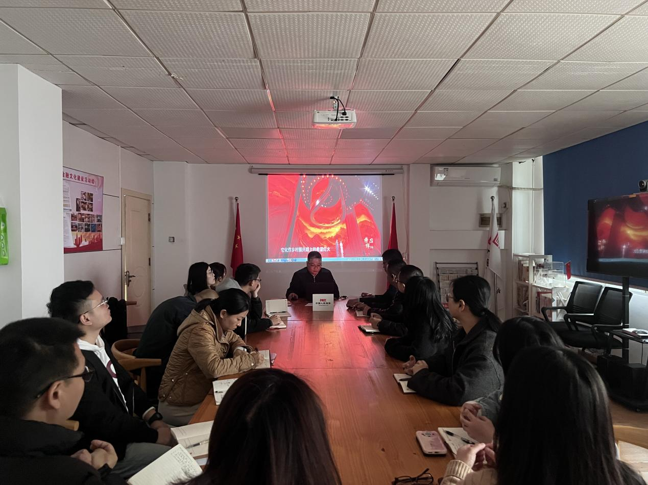 2026.1.30鲤城:组织观看《榜样10》.png