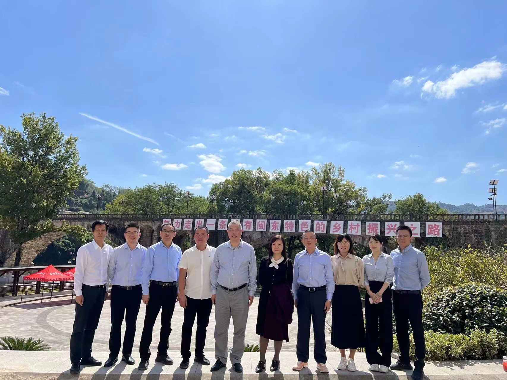 平安产险宁德中心支公司：党建共建助力乡村振兴 “乡风文明100”落地寿宁武曲1.jpg